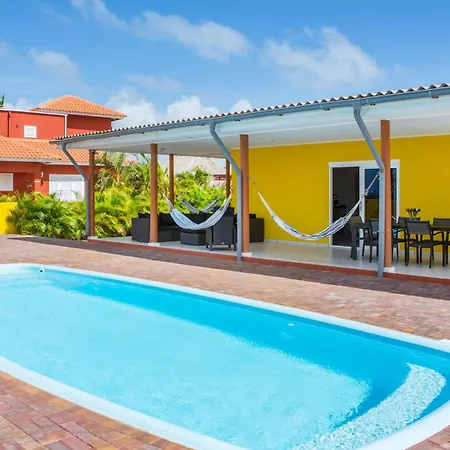 Finisterre Curacao Villa